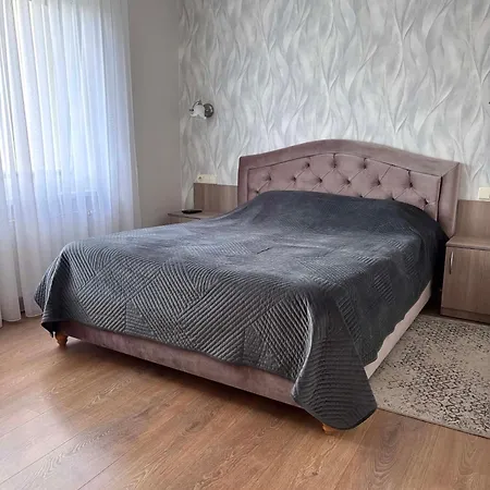 Ados Apartamentai *